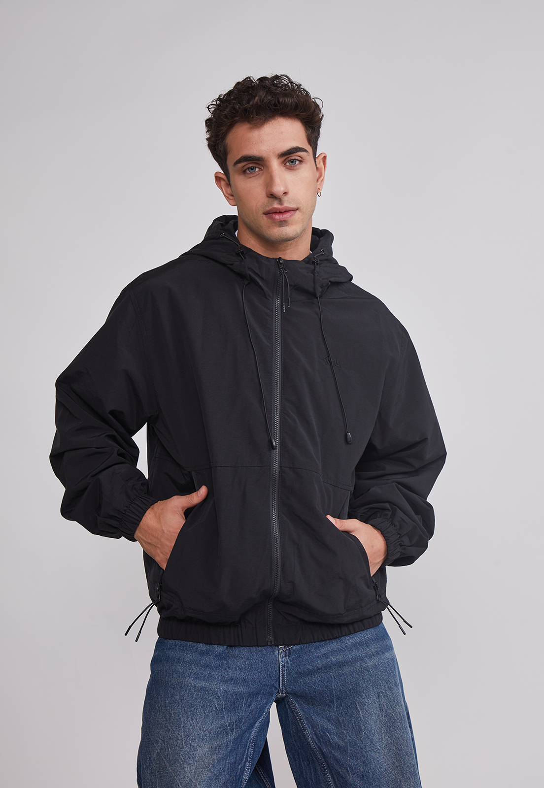 Cortaviento Hombre Basic Bordado Negro Sioux 1