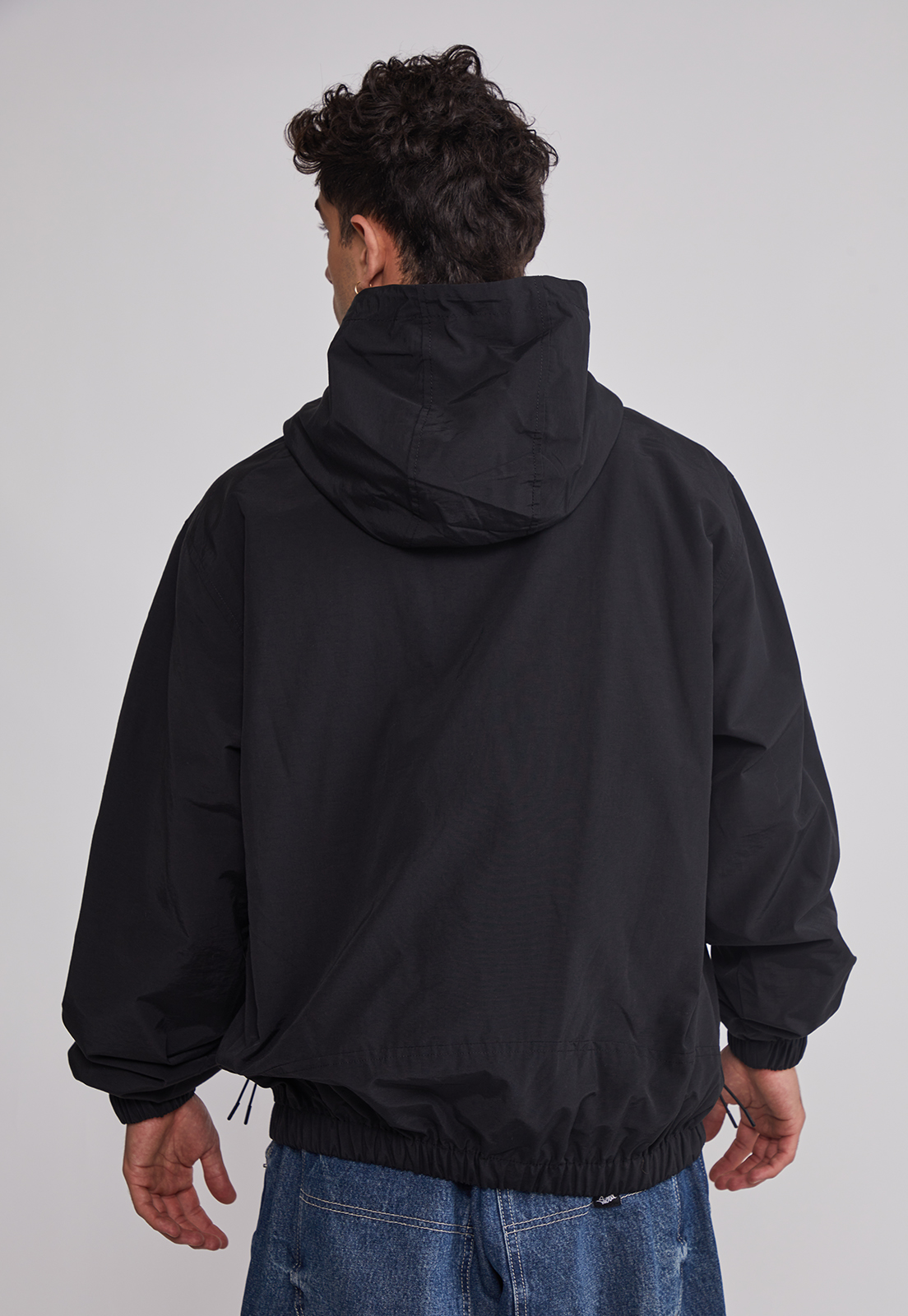 Cortaviento Hombre Basic Bordado Negro Sioux 2