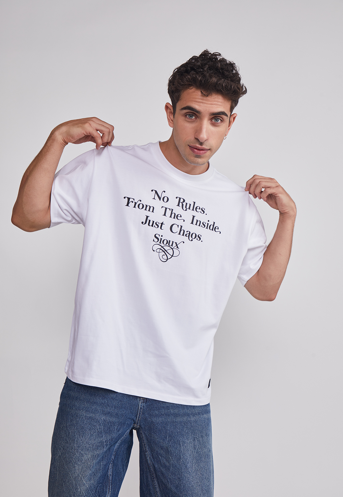 Polera Hombre Relaxed Gorras Blanco Sioux 1