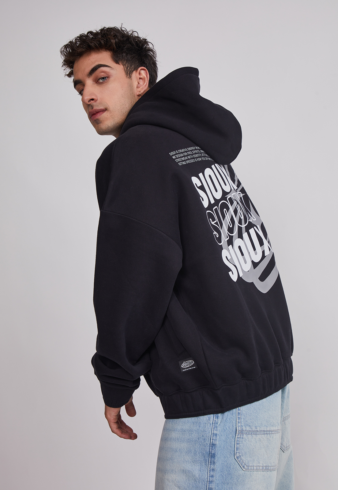 Polerón Hombre Cierre Boxy Fit Negro Sioux 4