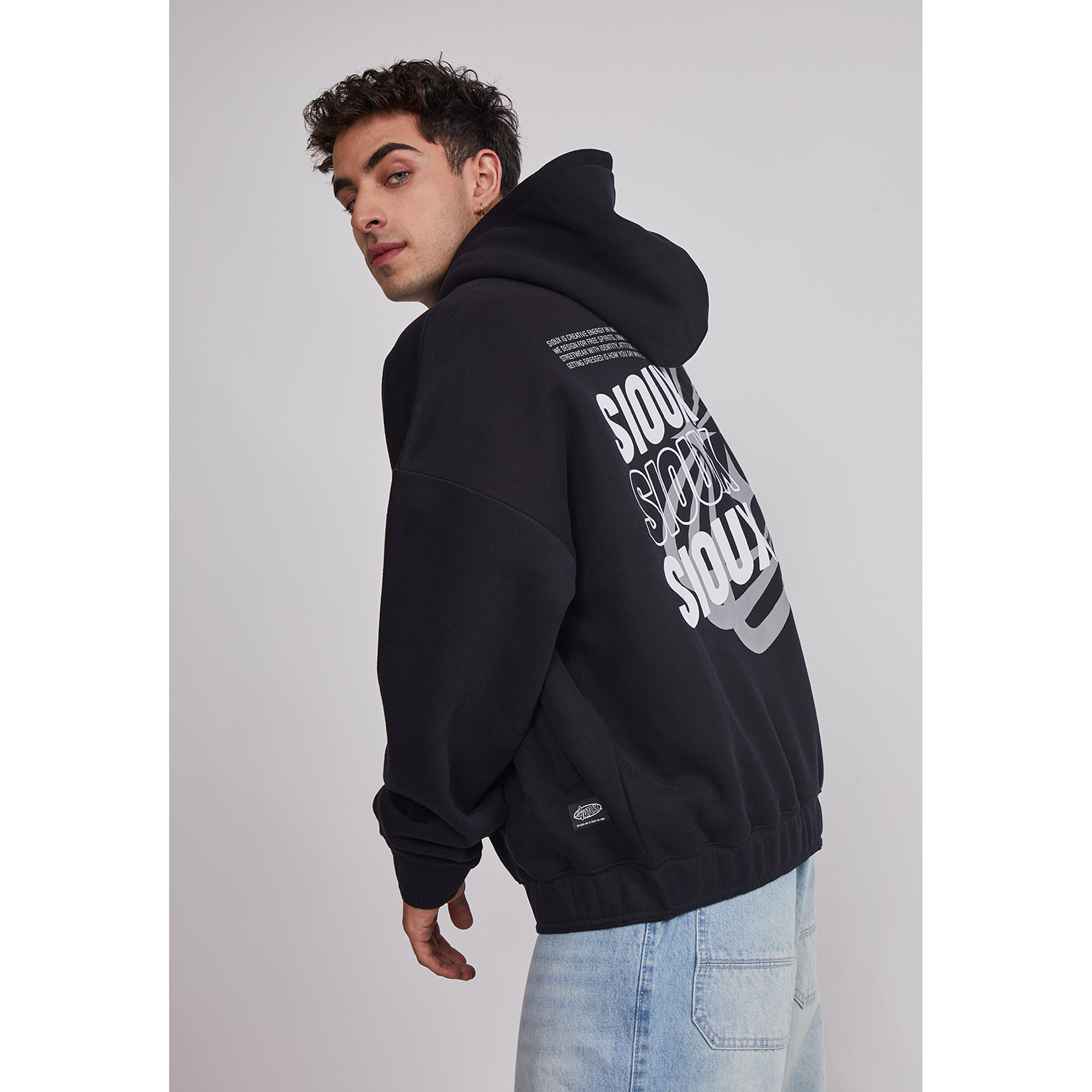 Polerón Hombre Cierre Boxy Fit Negro Sioux 3