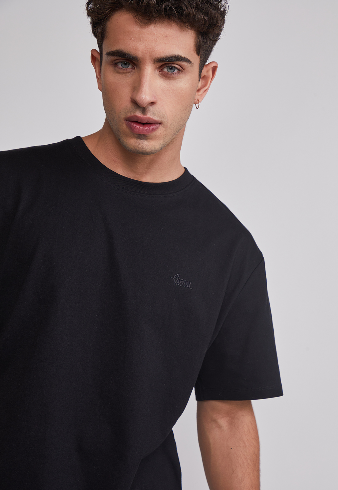 Polera Hombre Basic Lisa Negro Sioux 5