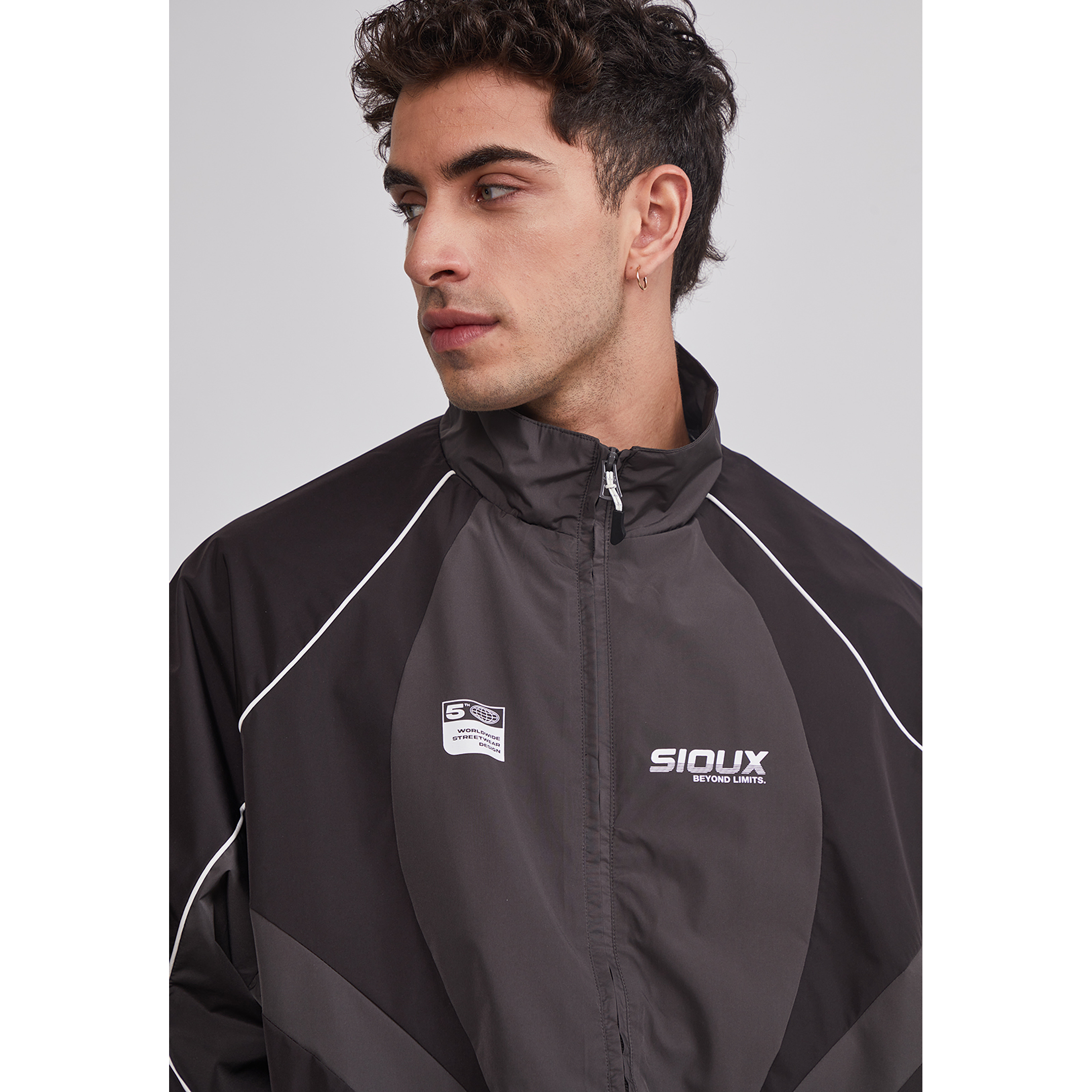 Cortaviento Hombre Técnico Sport Negro Sioux 4