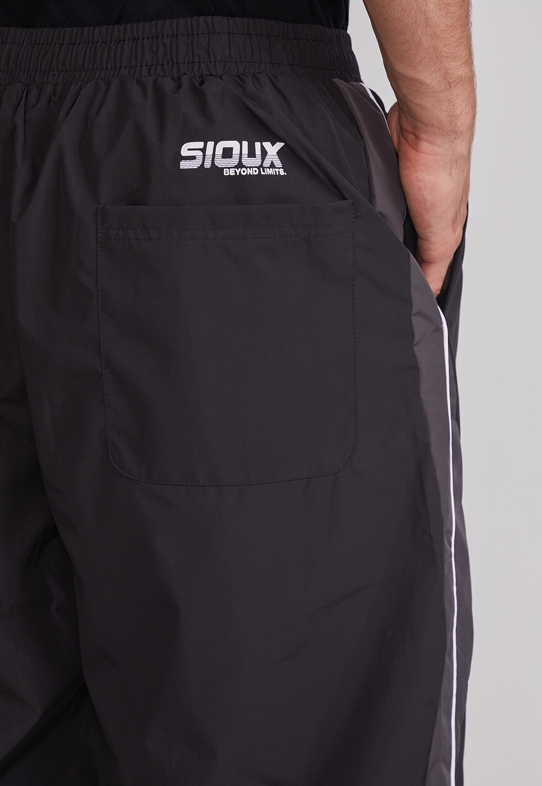 Pantalón Hombre Técnico Línea Negro Sioux 4