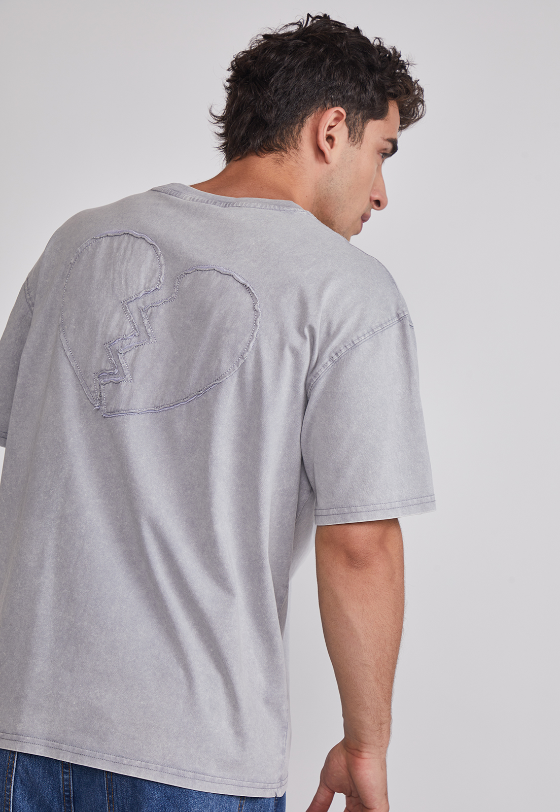 Polera Hombre Corazón 3D Gris Sioux 2