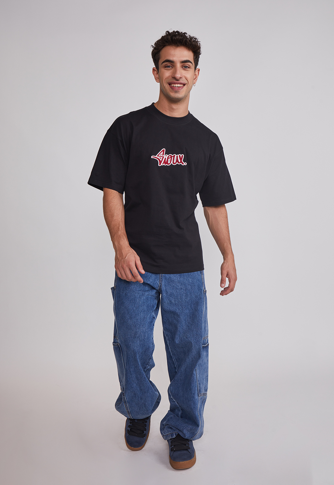 Polera Hombre Bordados Negro Sioux 3