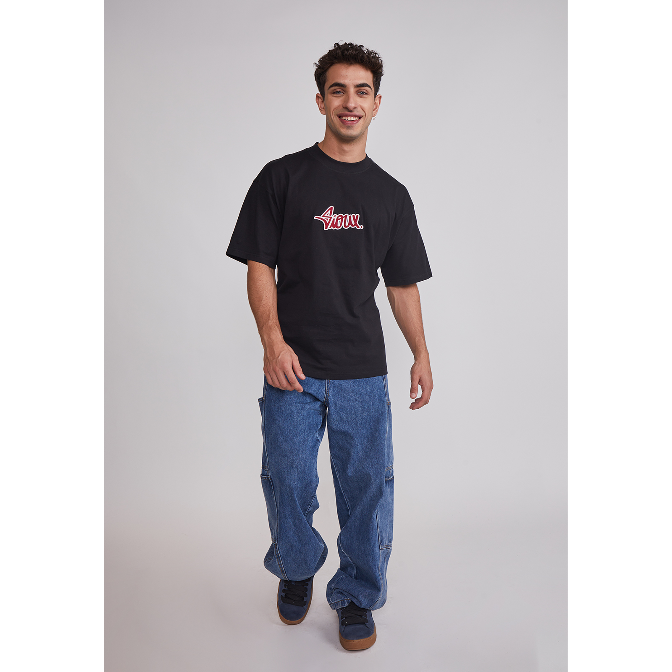 Polera Hombre Bordados Negro Sioux 2