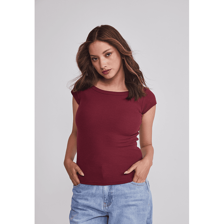 Polera Mujer Ajustada Burdeo Sioux 1