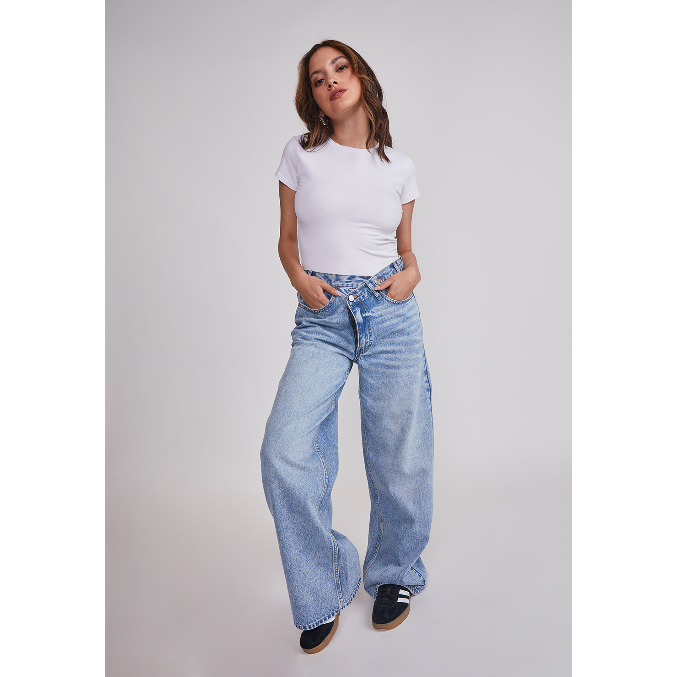 Jeans Mujer Wide Leg Boton Cruzado Celeste Sioux 2