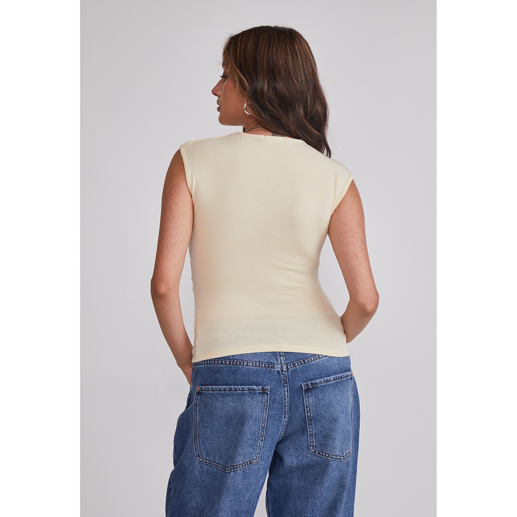 Polera Mujer Drapeada Color Amarillo Sioux 3