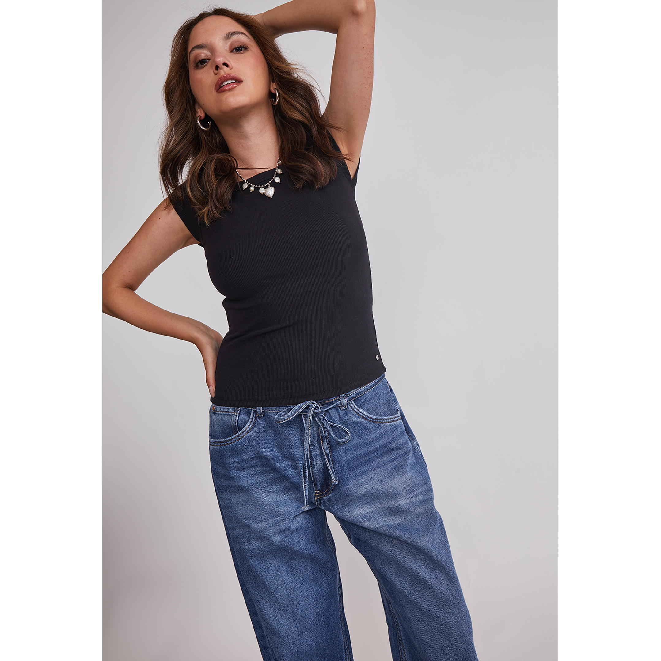 Polera Mujer Ajustada Cuello Negro Sioux 4