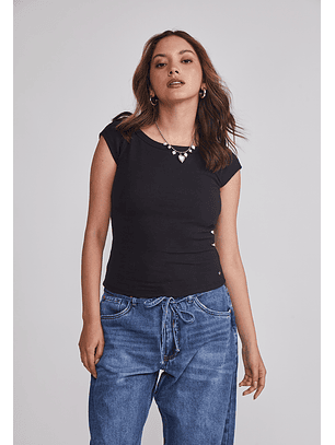 Polera Mujer Ajustada Cuello Negro Sioux