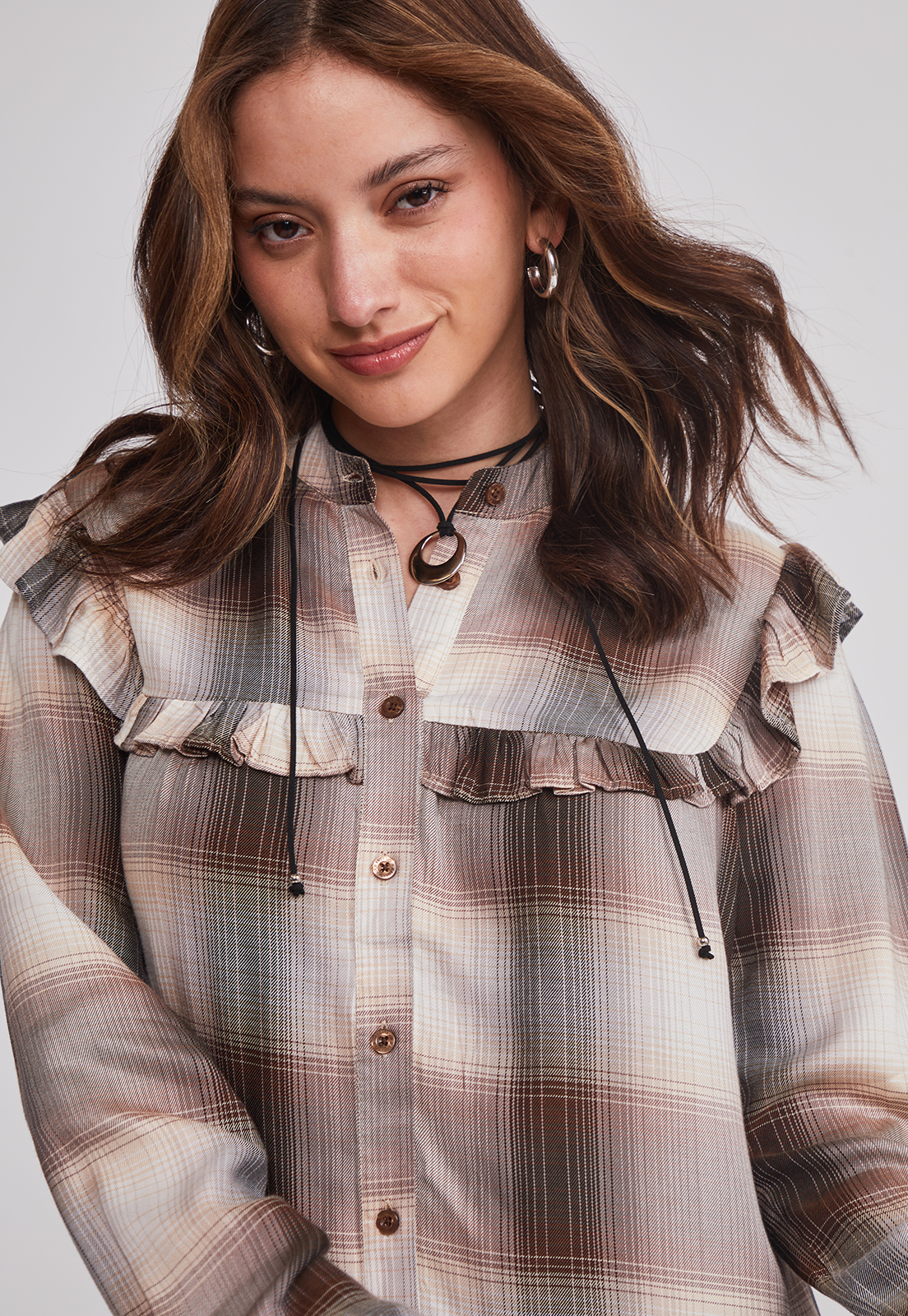 Blusa Mujer Volantes Café Sioux 4