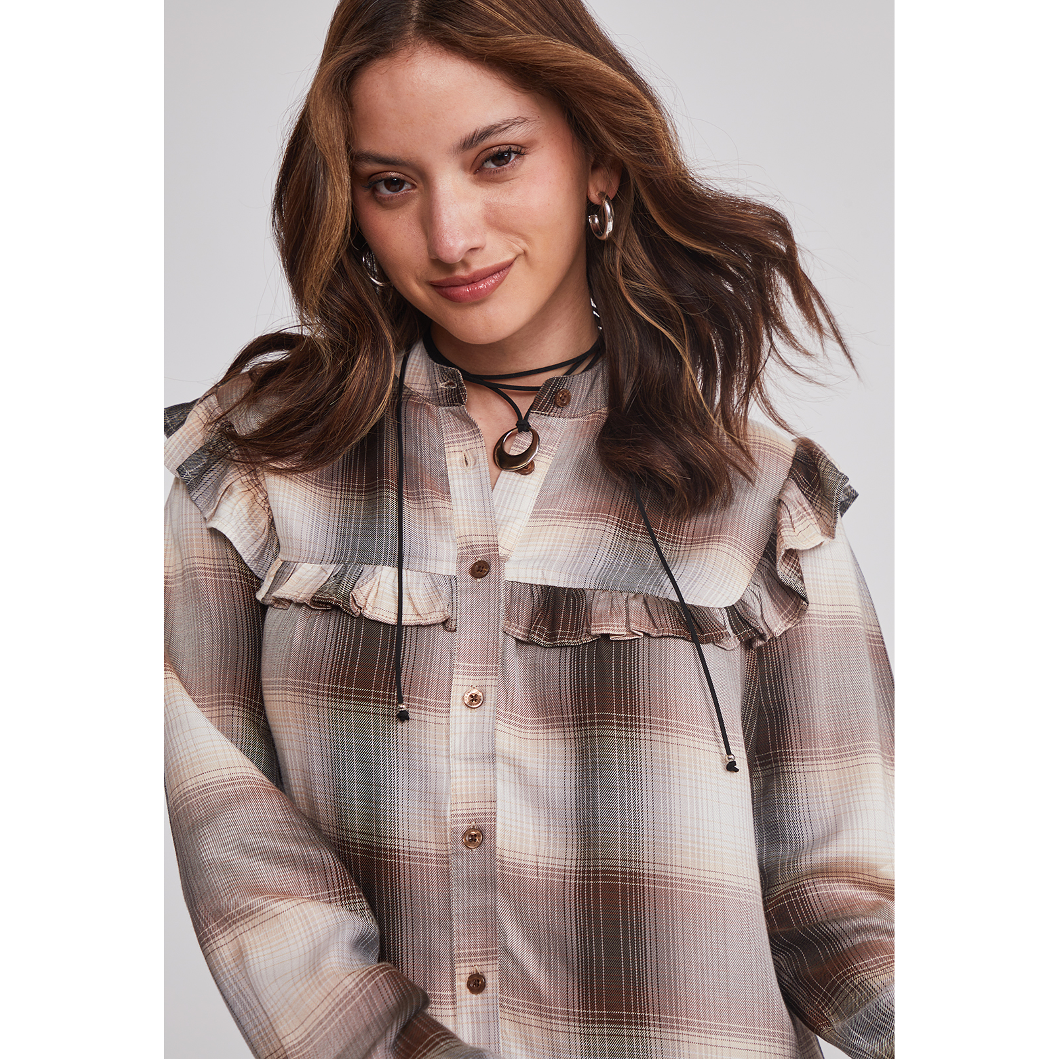 Blusa Mujer Volantes Café Sioux 4