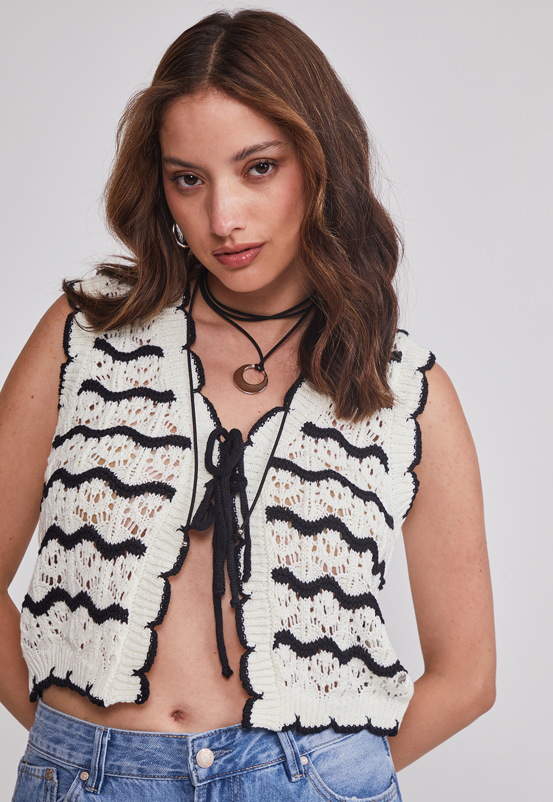 Peto Mujer Tejido Listado Negro Sioux 3
