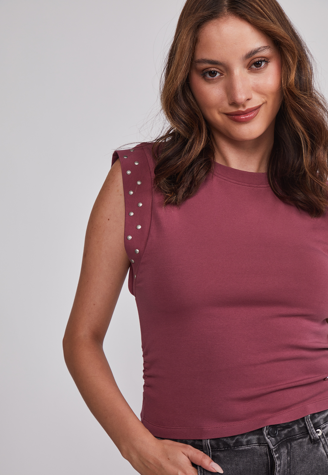 Polera Mujer Tachas Mangas Burdeo Sioux 4