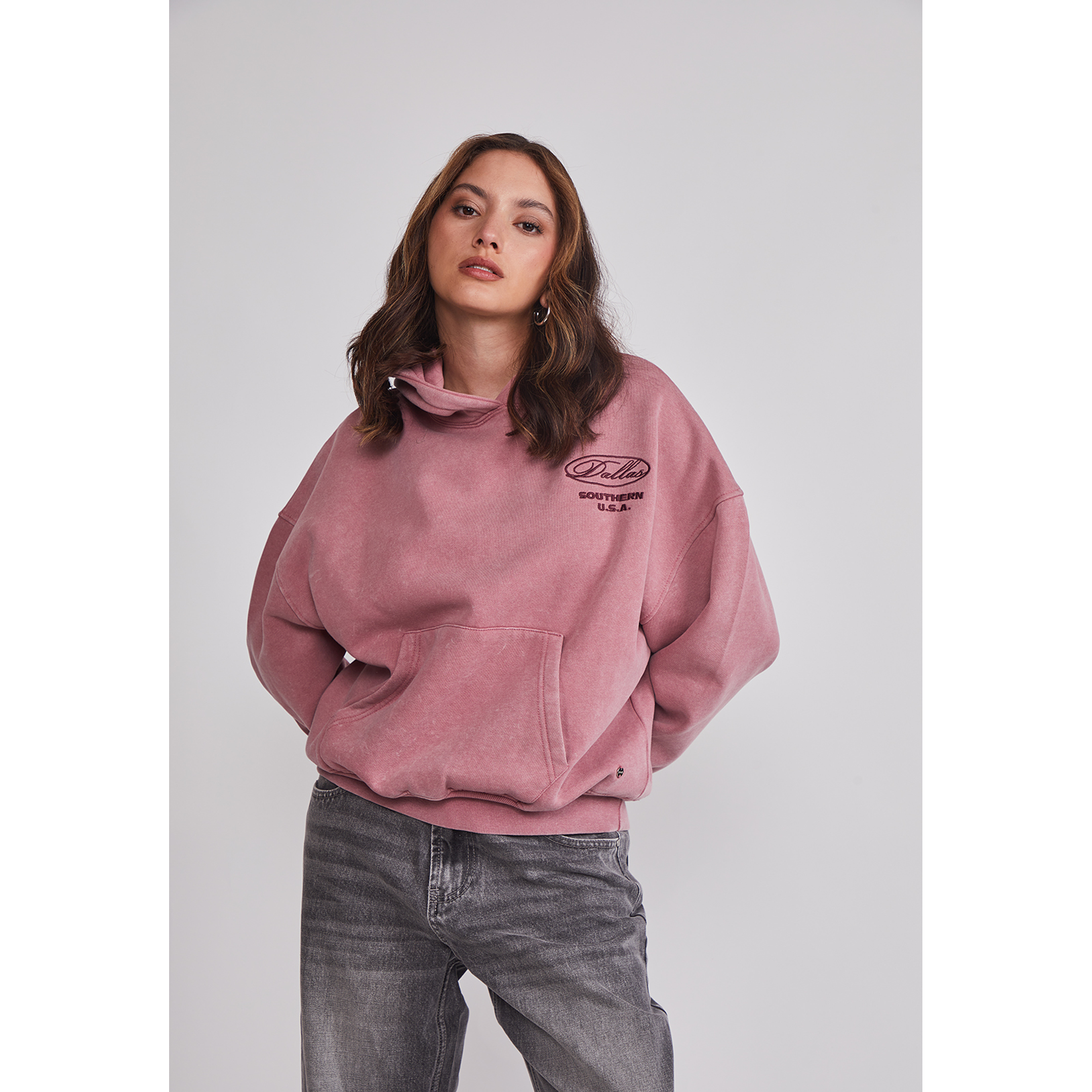 Polerón Mujer Bordado Espalda Rosado Sioux 1