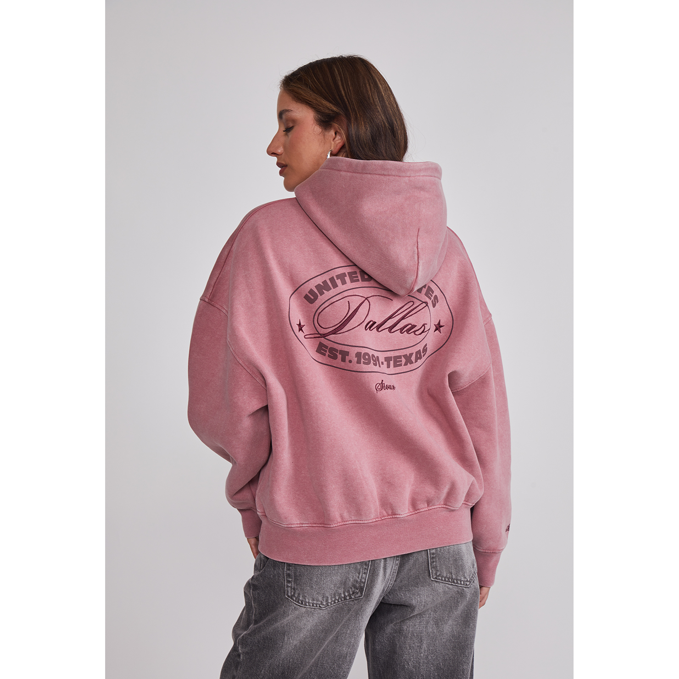 Polerón Mujer Bordado Espalda Rosado Sioux 3