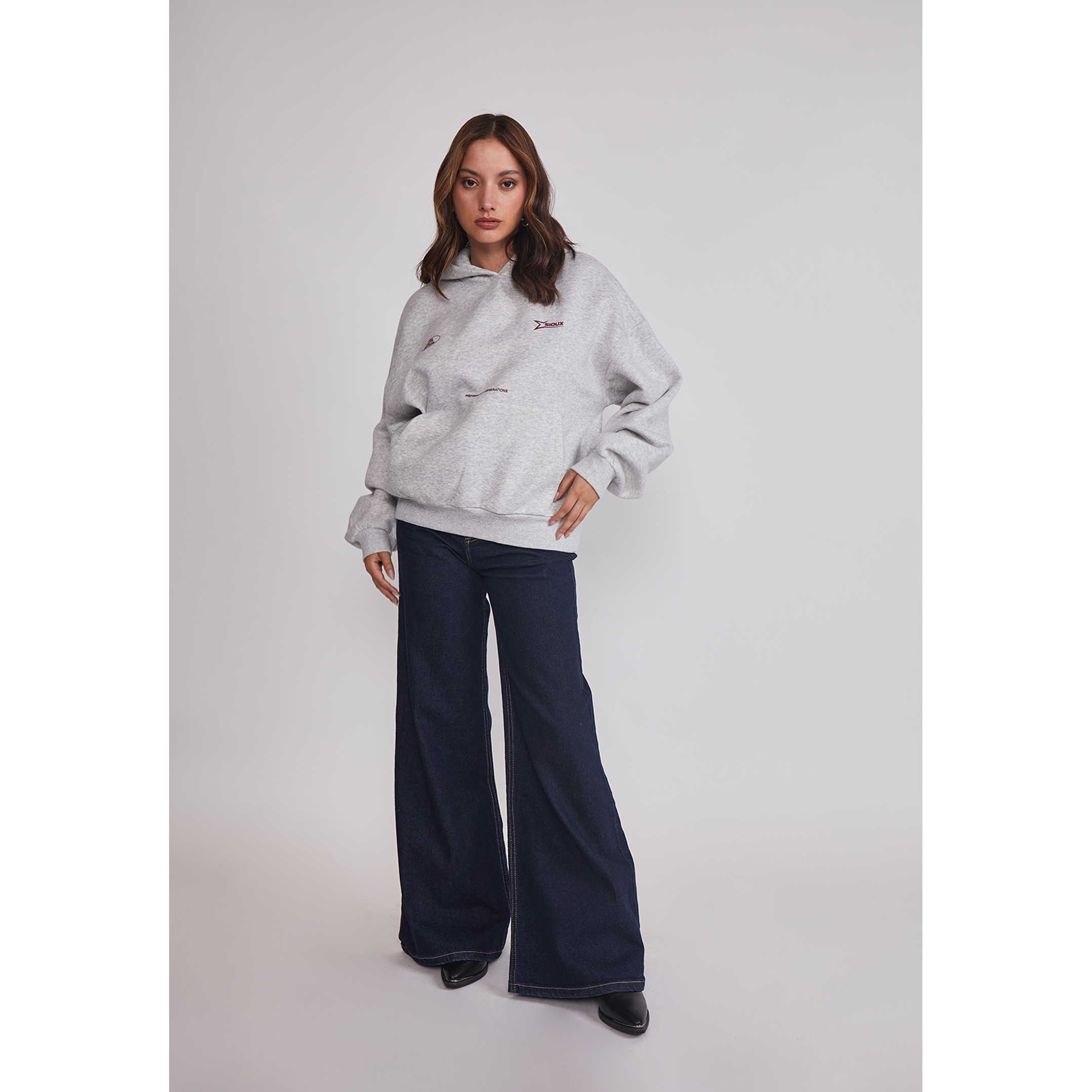 Polerón Mujer Espalda Trend Gris Sioux 2