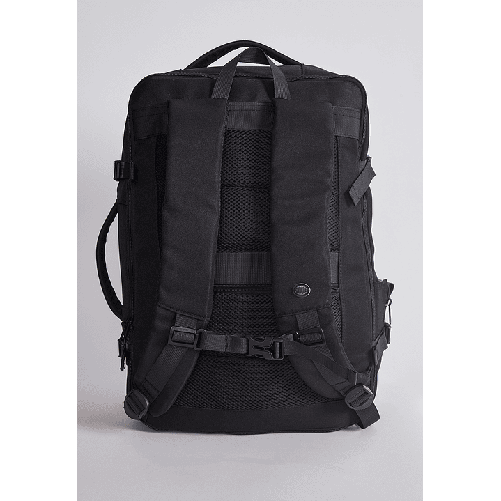 Mochila Travel Bolsillos Negro Sioux 2