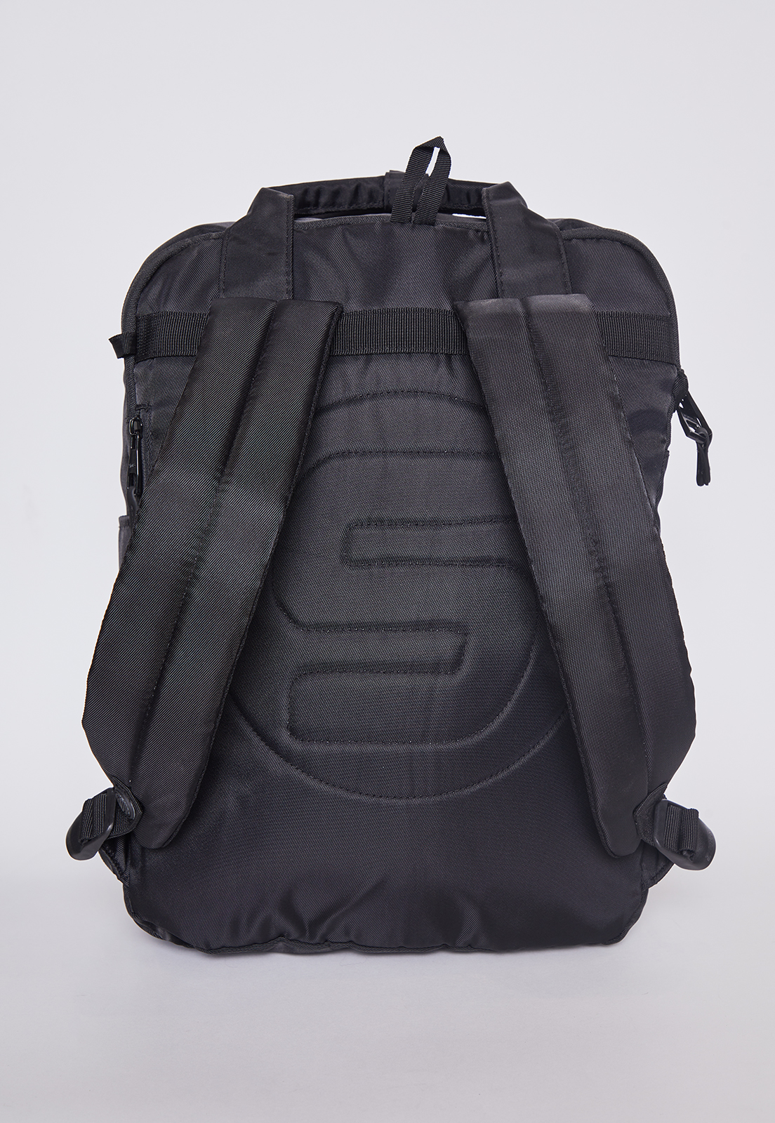 Mochila Pockets Negro Sioux 2