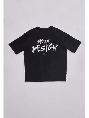 Polera Hombre Relaxed Graffitti Negro Sioux