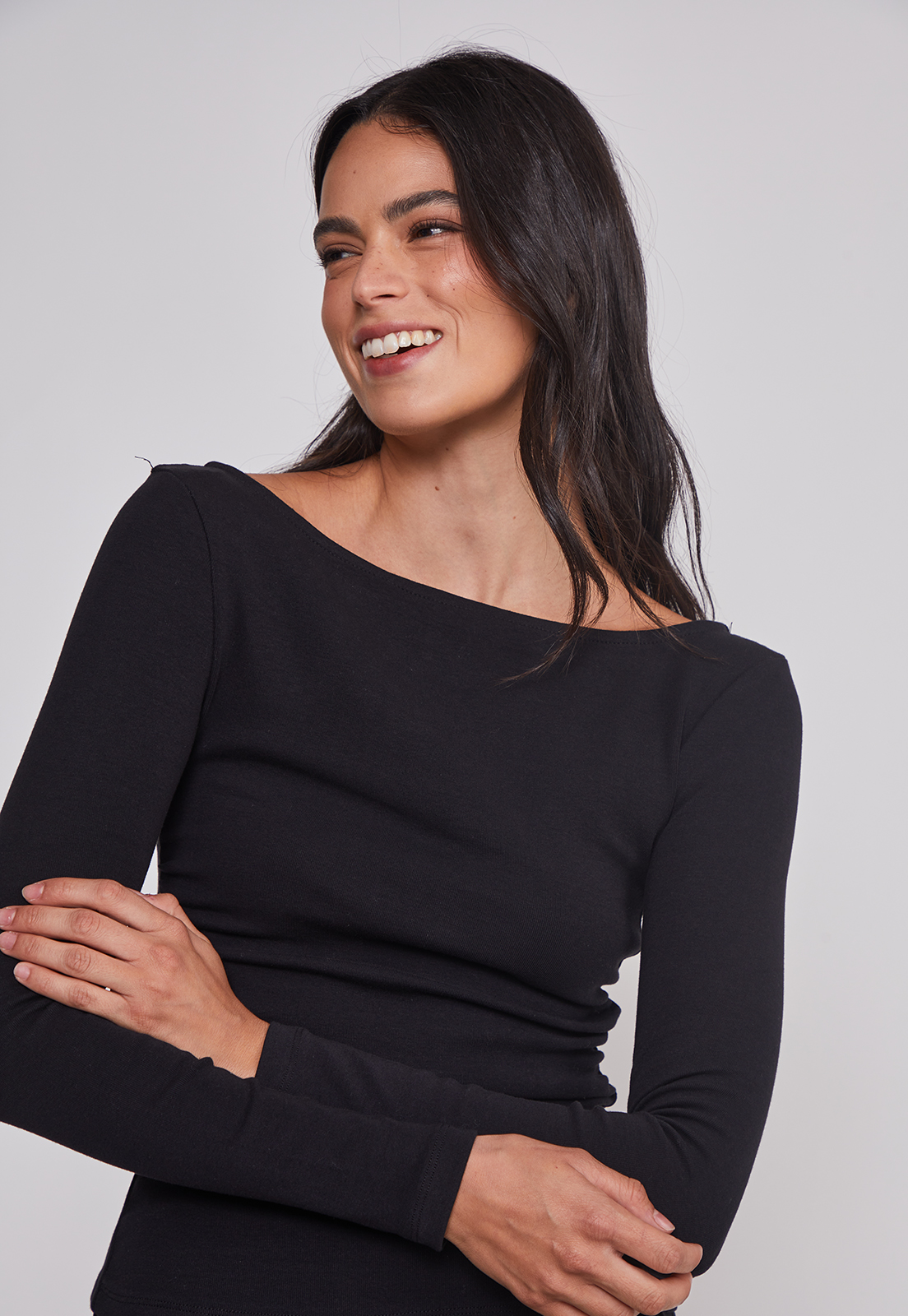 Polera Mujer Drapeada Color Negro Sioux 5