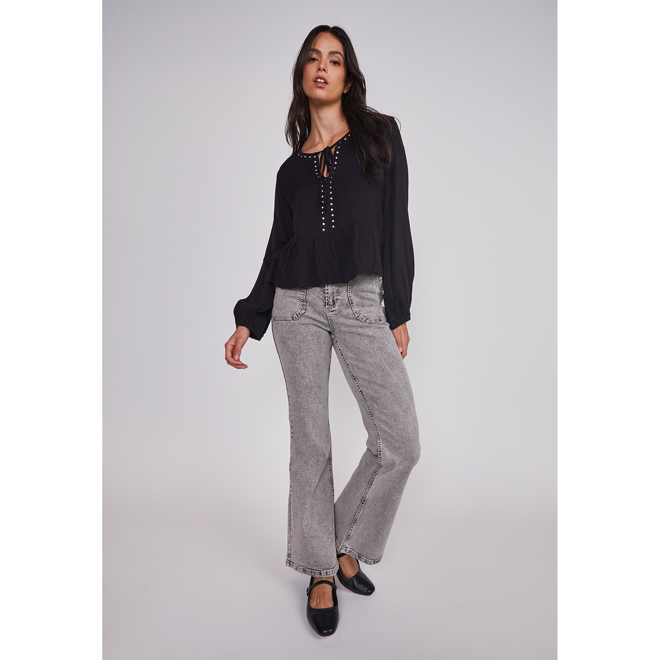 Jeans Mujer Flare Tiro Alto Gris Sioux 5