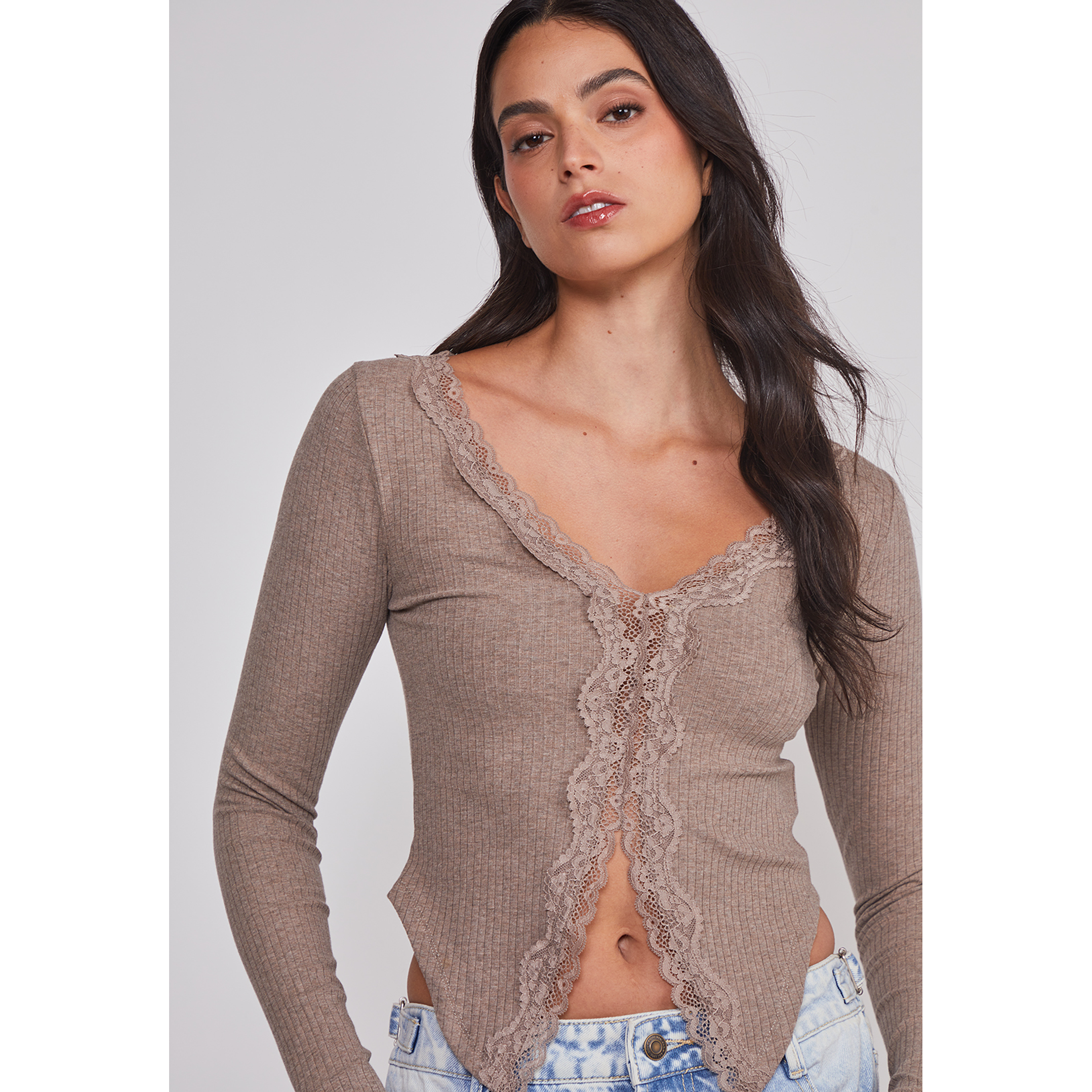 Polera Mujer Detalles Encaje Arena Sioux 4