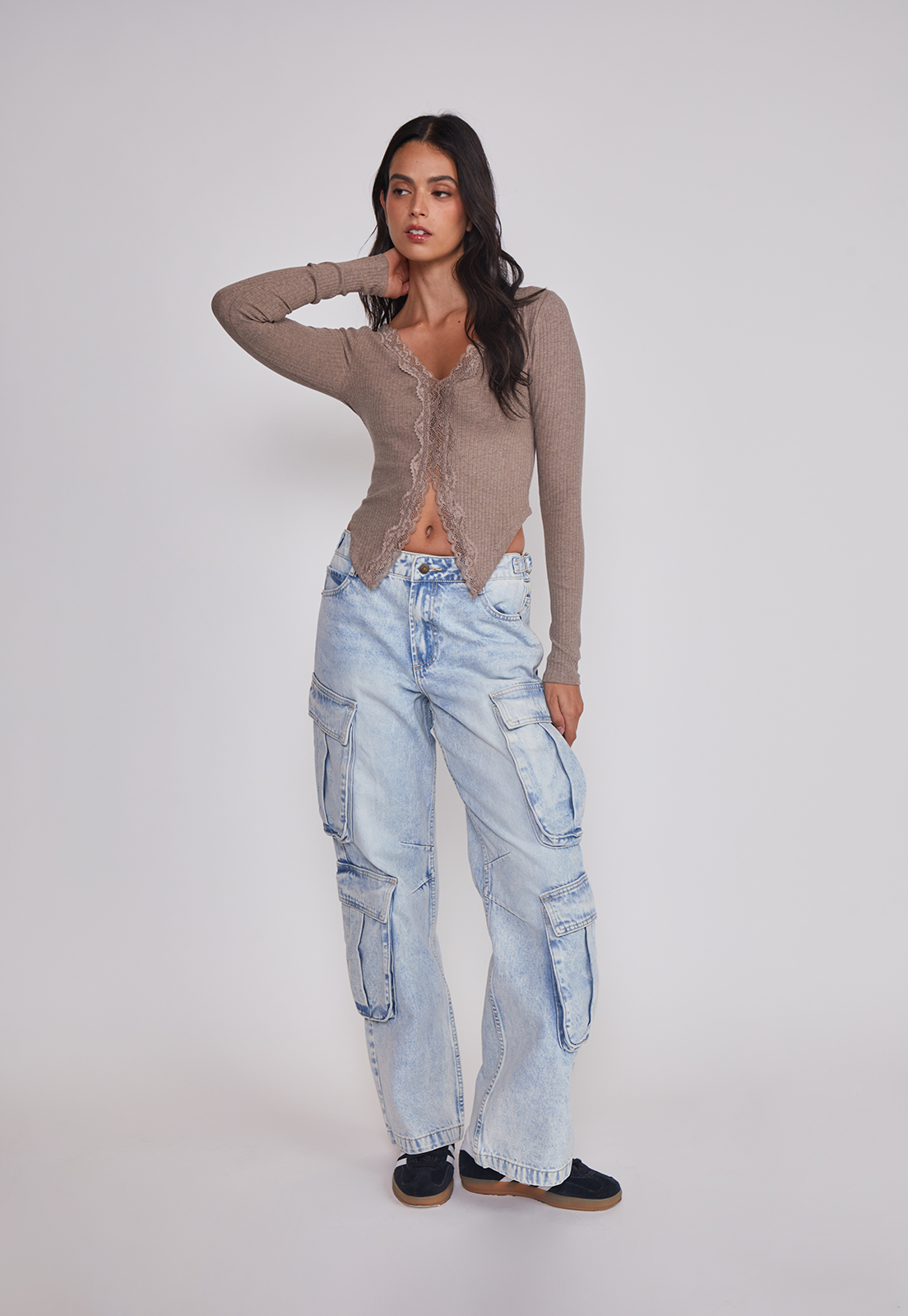 Polera Mujer Detalles Encaje Arena Sioux 5