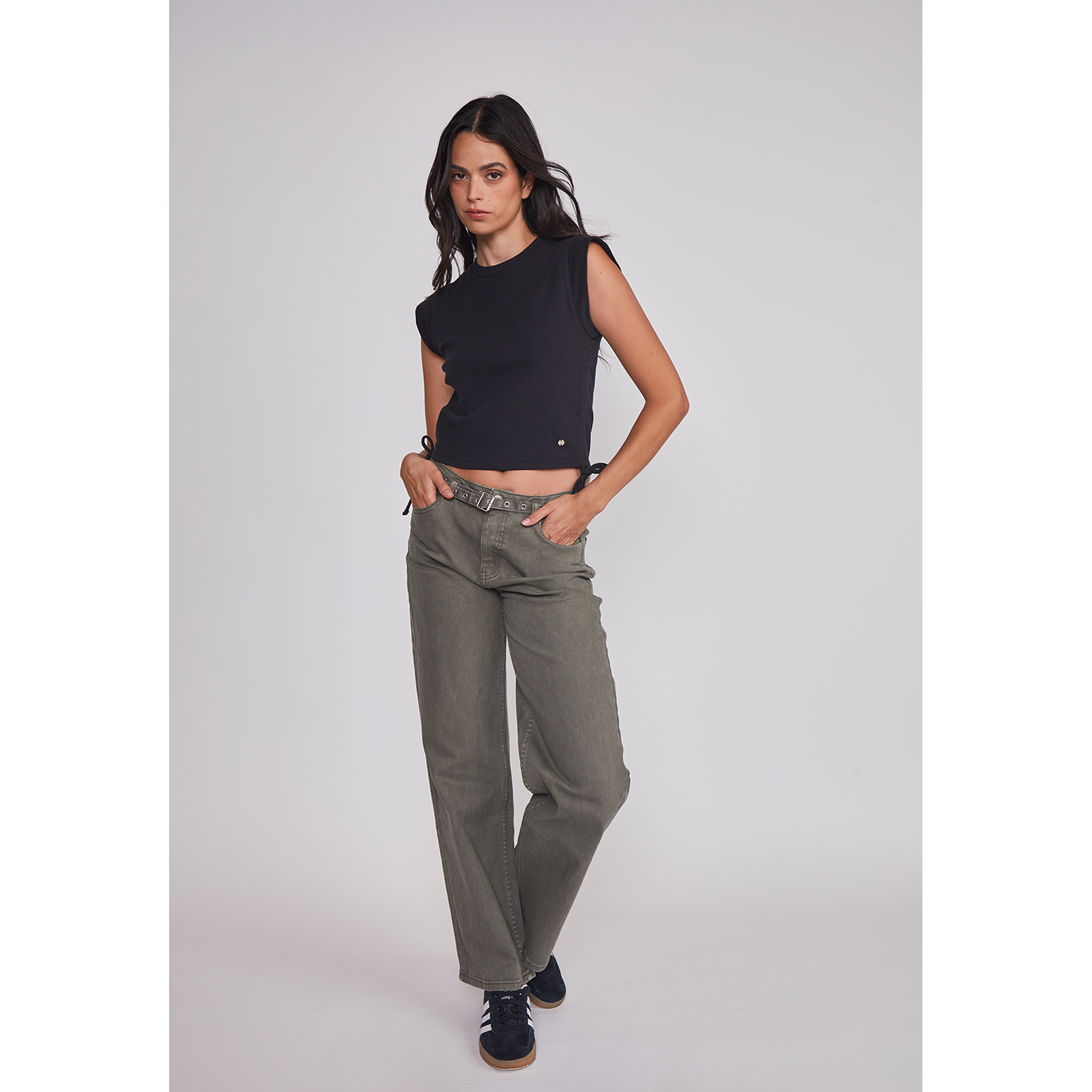 Pantalón Mujer Baggy Cinturón Verde Sioux 5