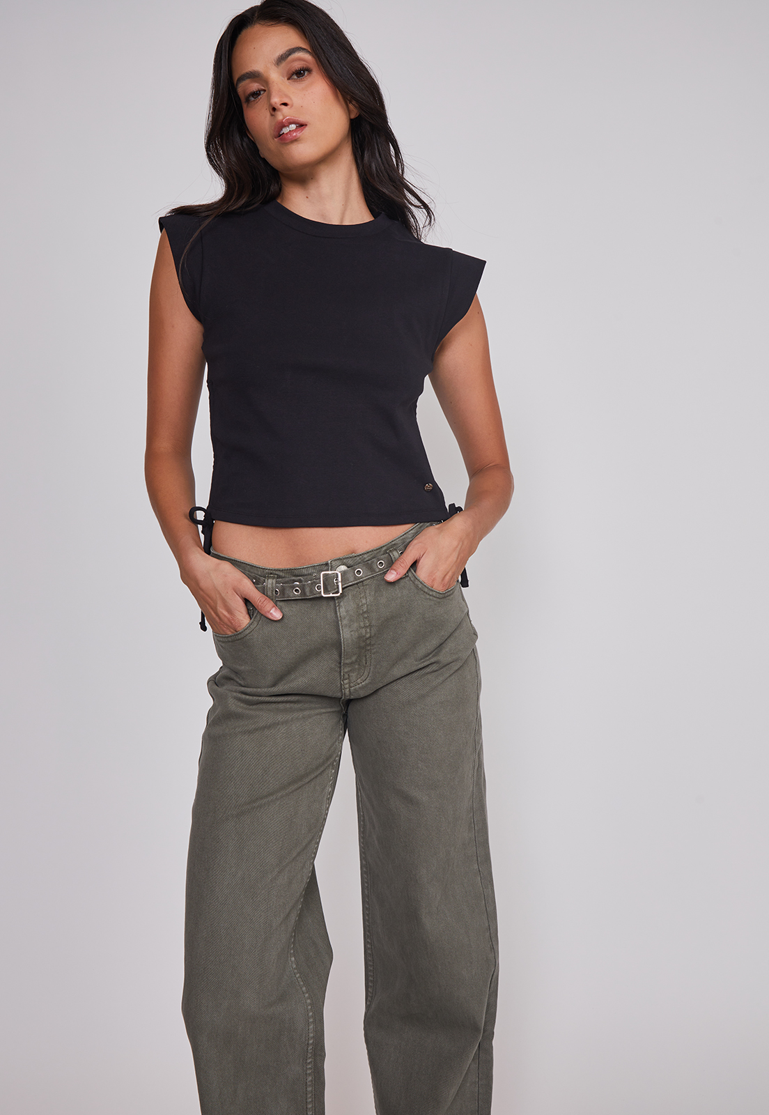 Pantalón Mujer Baggy Cinturón Verde Sioux 3