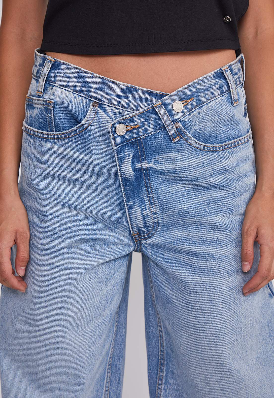 Jeans Mujer Wide Leg Boton Cruzado Celeste Sioux 5