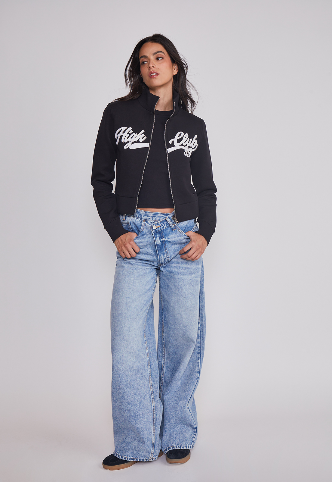Polerón Mujer Ajustado Varsity Negro Sioux 5