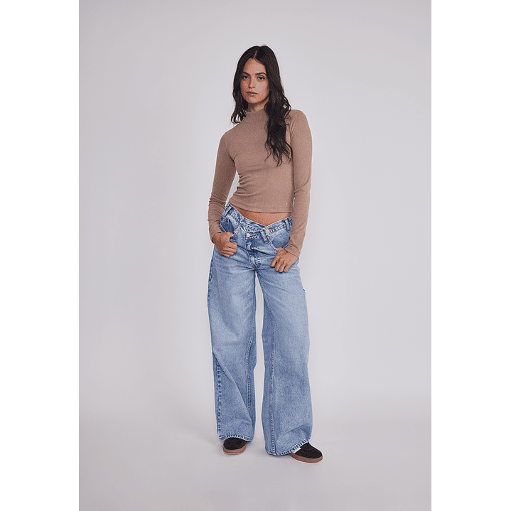 Polera Mujer Soft Cuello Alto Arena Sioux 4