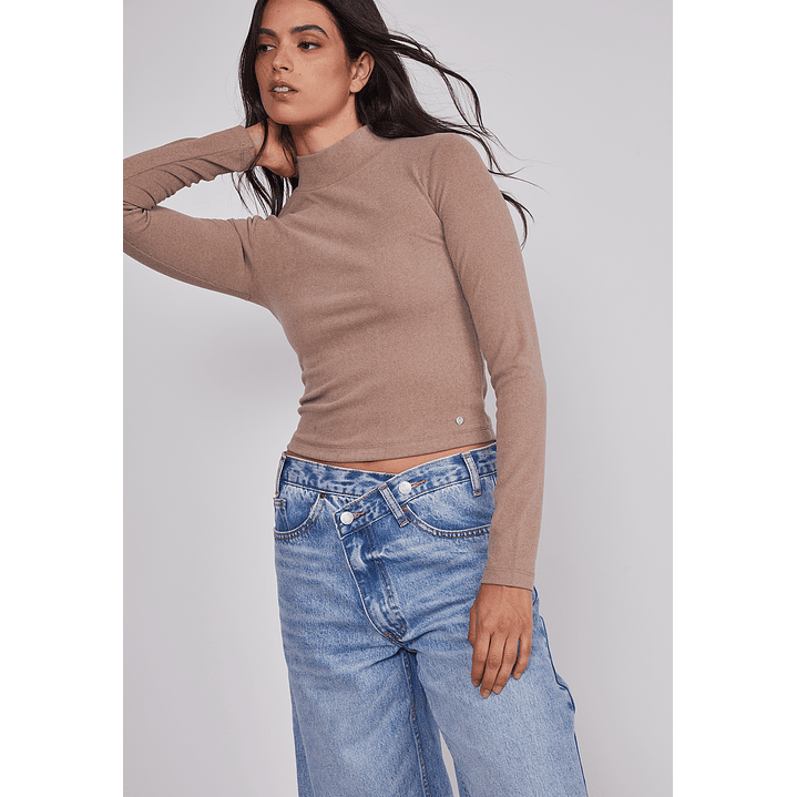 Polera Mujer Soft Cuello Alto Arena Sioux 5