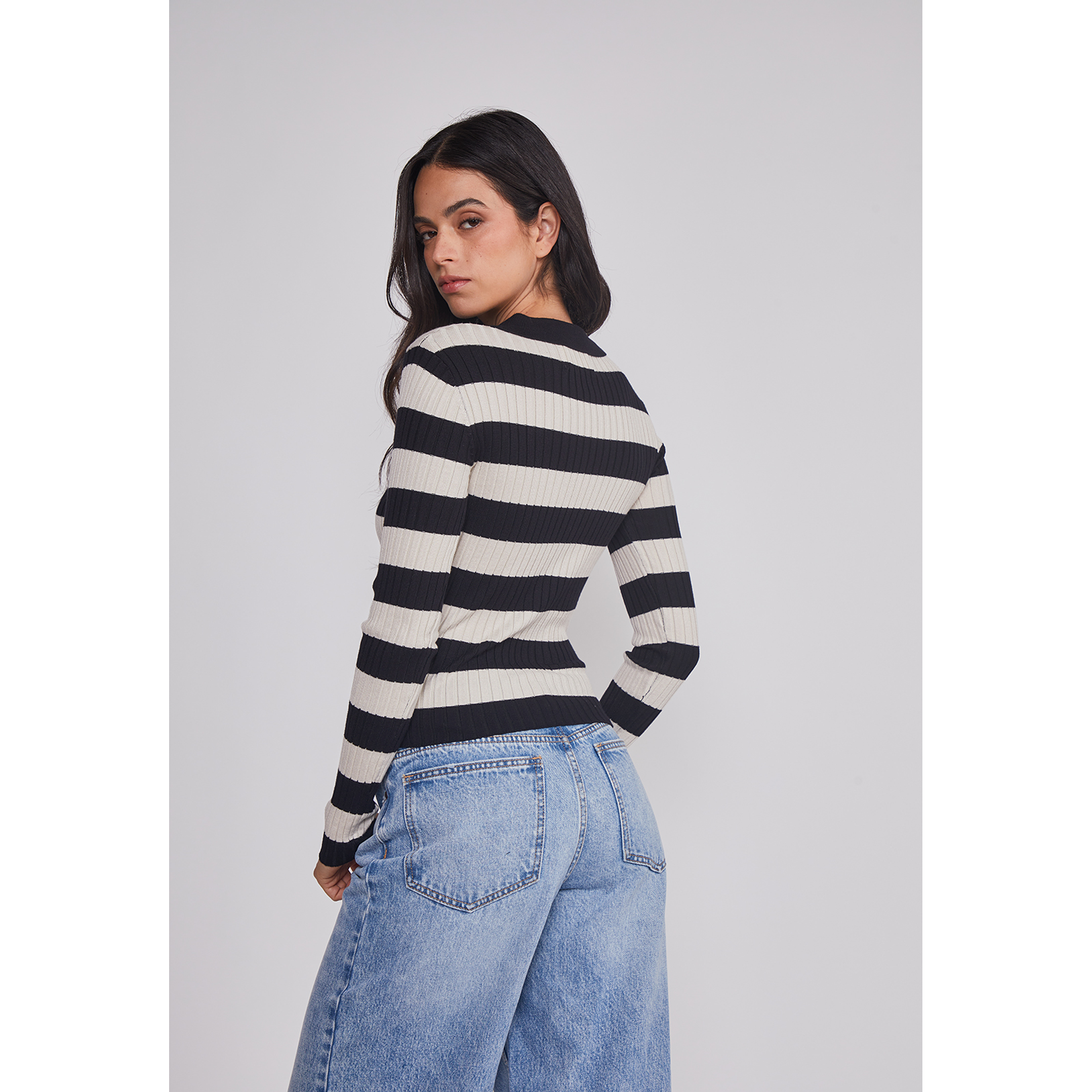 Sweater Mujer Cuello Polo Listado Negro Sioux 2