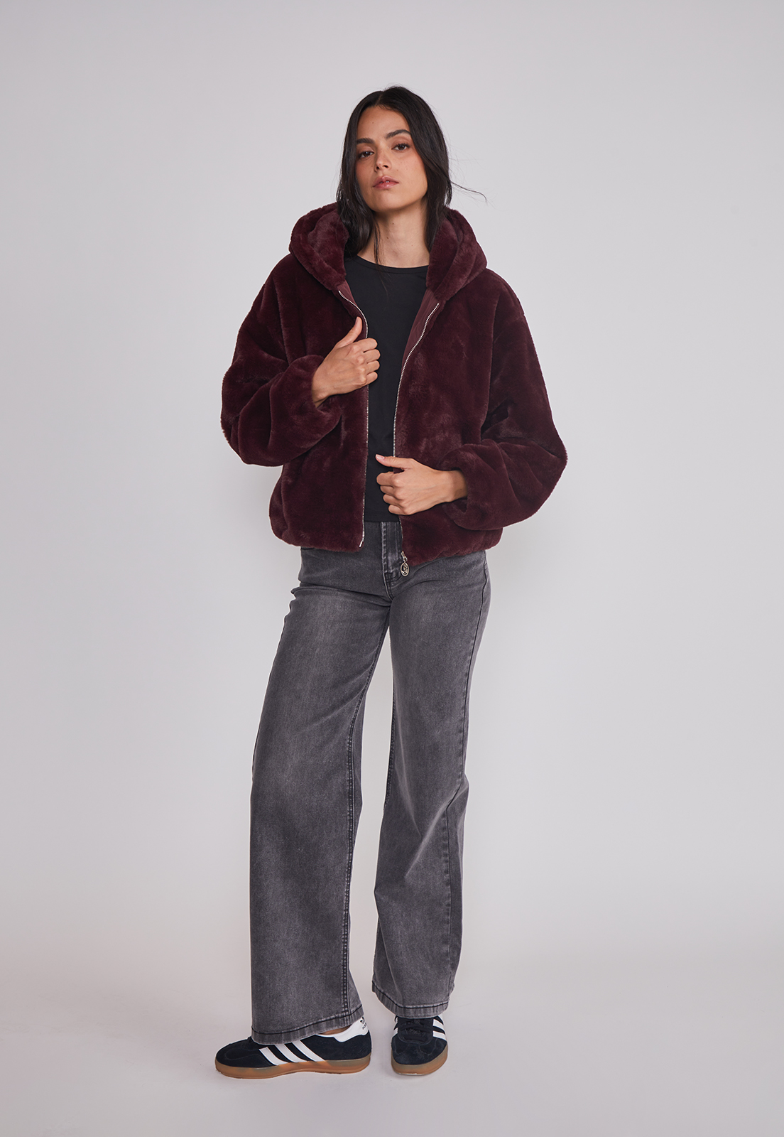 Polar Mujer Piel Con Gorro Burdeo Sioux 3