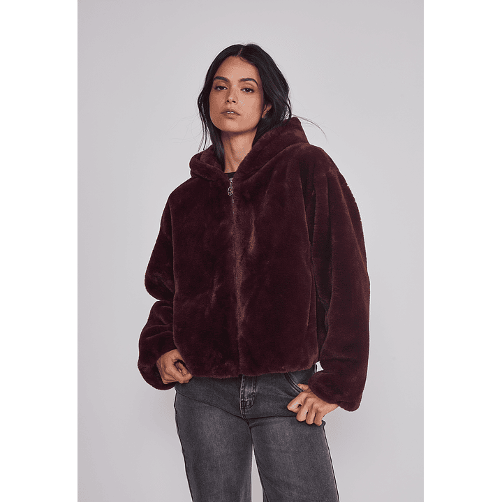 Polar Mujer Piel Con Gorro Burdeo Sioux 1