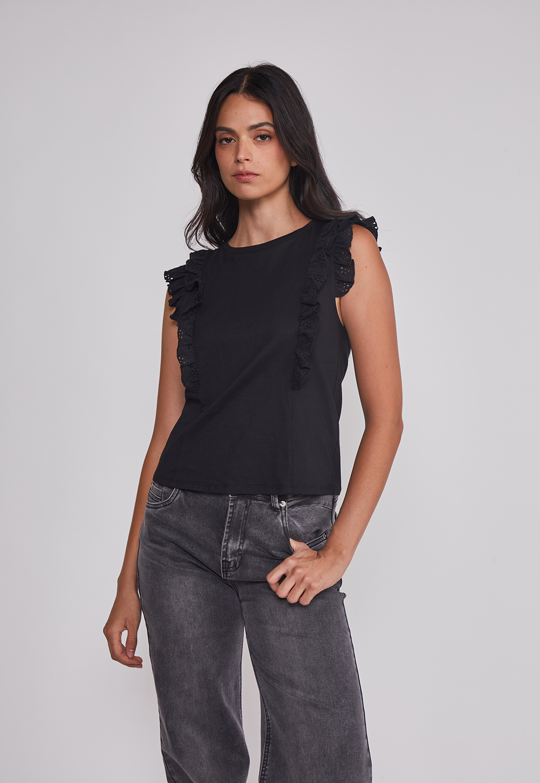 Peto Mujer Vuelos Manga Negro Sioux 1