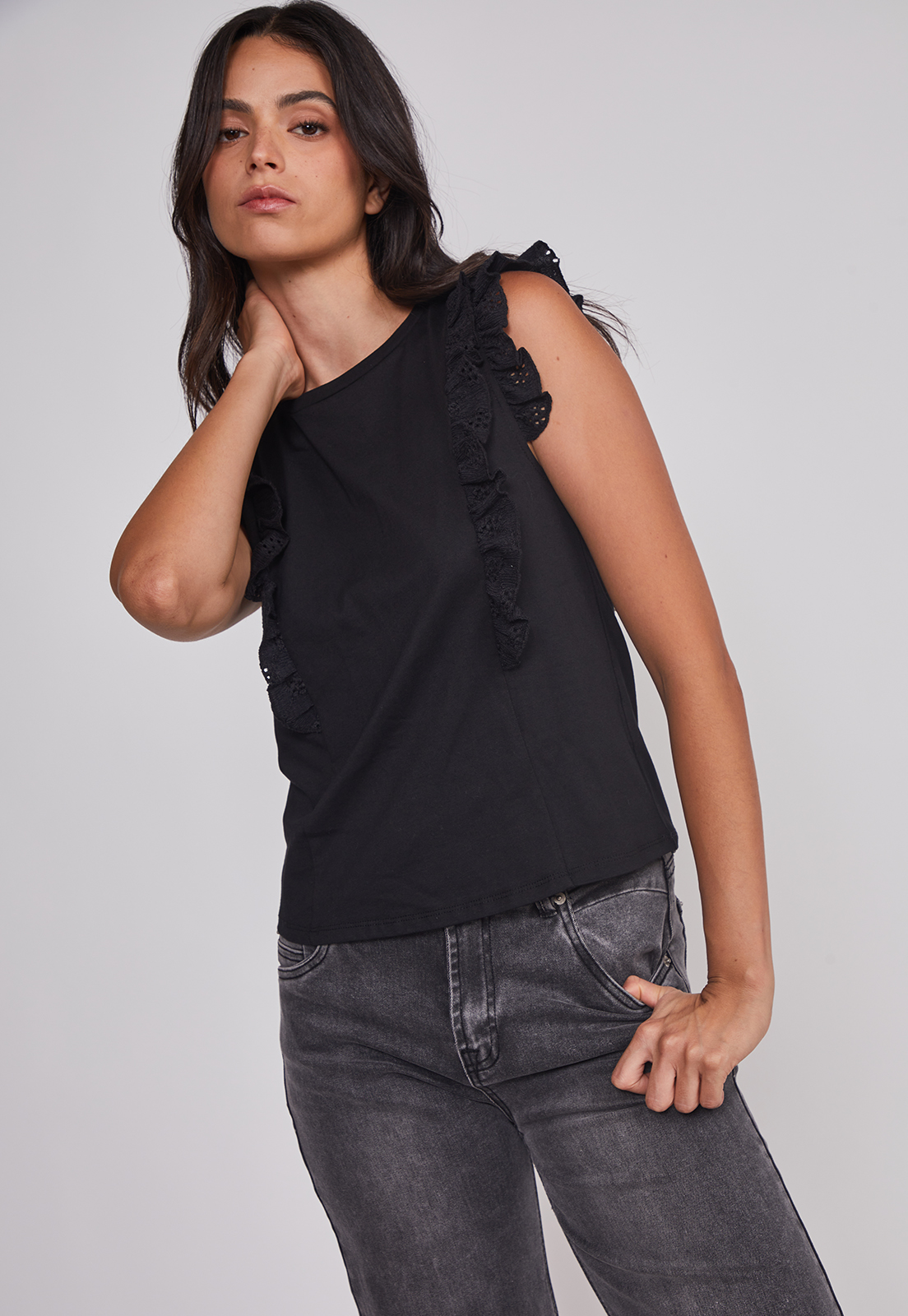 Peto Mujer Vuelos Manga Negro Sioux 4