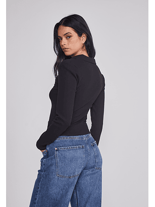 Polera Mujer Con Cuello Cierre Negro Sioux