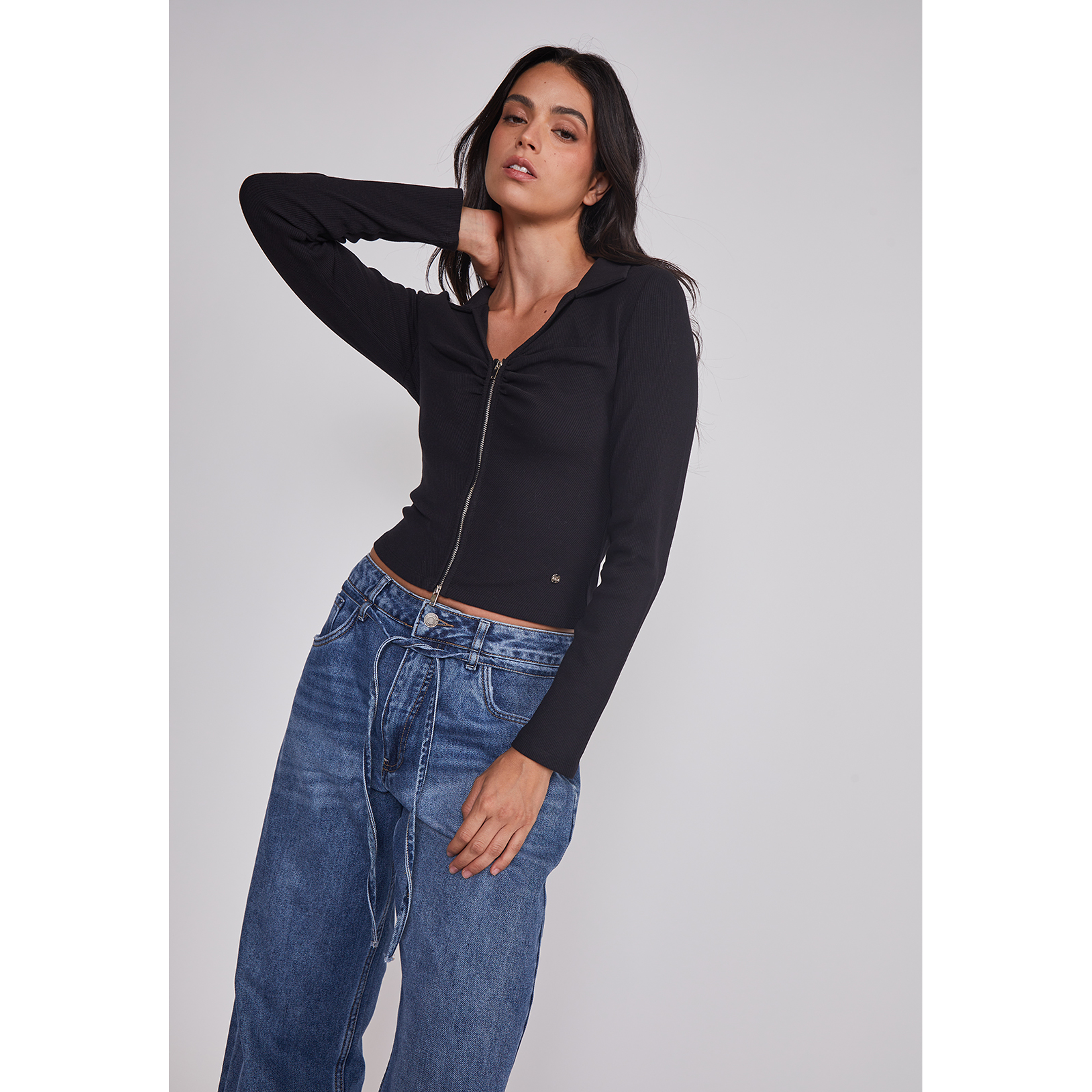 Polera Mujer Con Cuello Cierre Negro Sioux 3