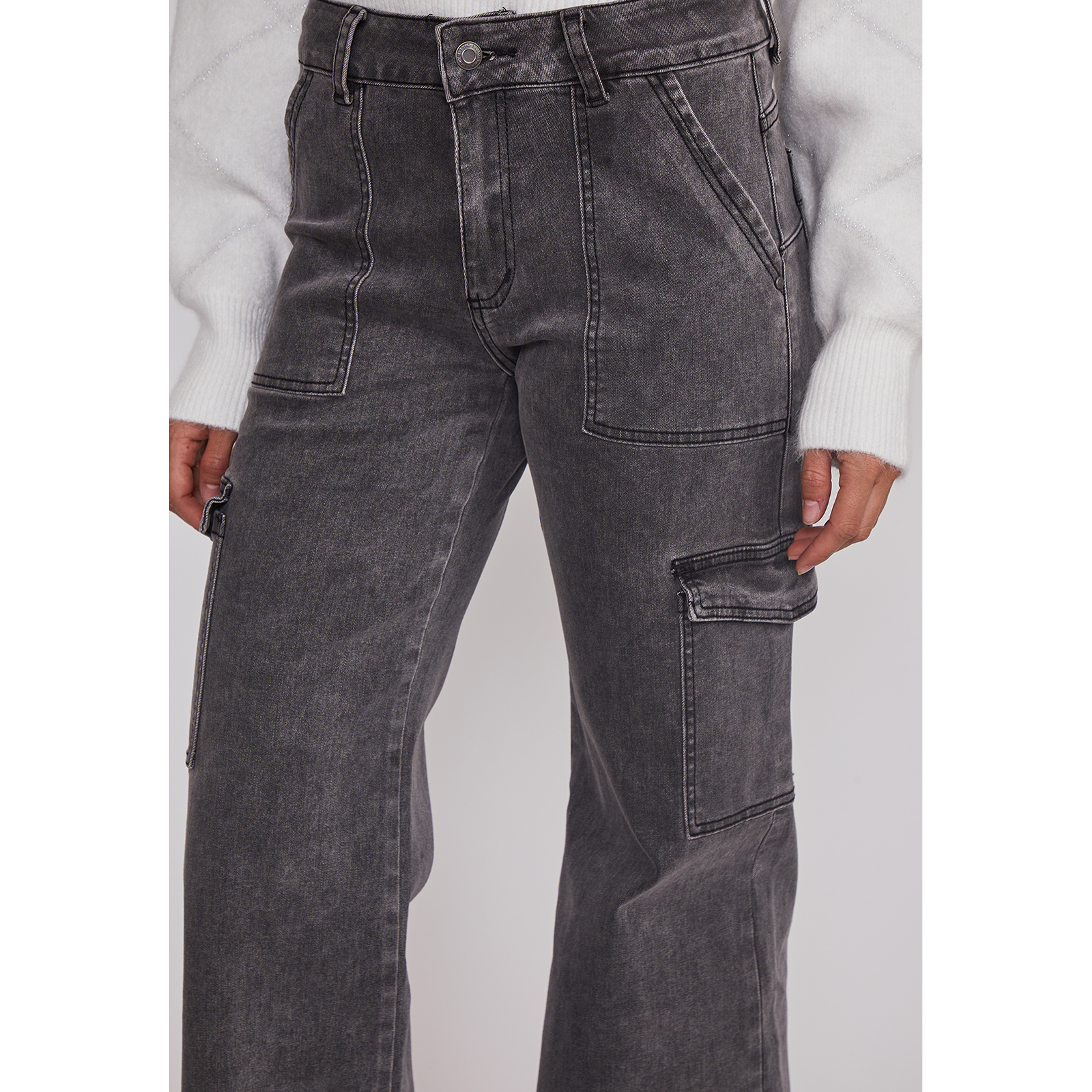 Jeans Mujer Cargo Tiro Alto Negro Sioux 4