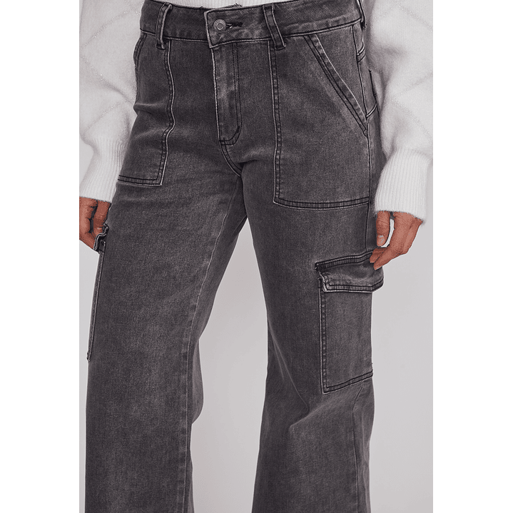 Jeans Mujer Cargo Tiro Alto Negro Sioux 4