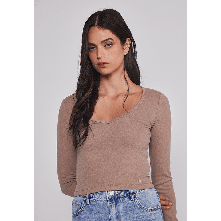 Polera Mujer Soft Cuello V Arena Sioux 4