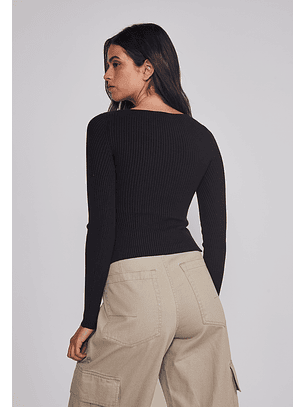 Sweater Mujer Acanalado Cuello Negro Sioux