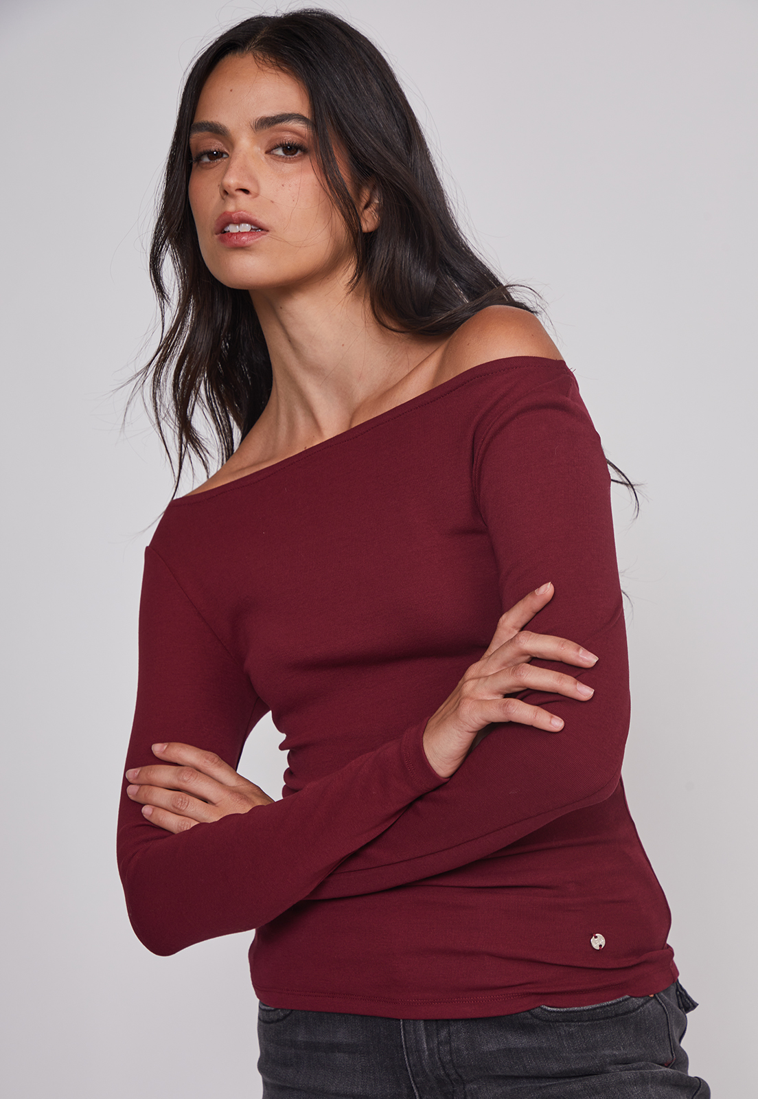 Polera Mujer Drapeada Color Burdeo Sioux 4