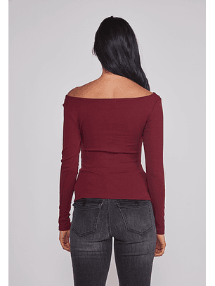 Polera Mujer Drapeada Color Burdeo Sioux