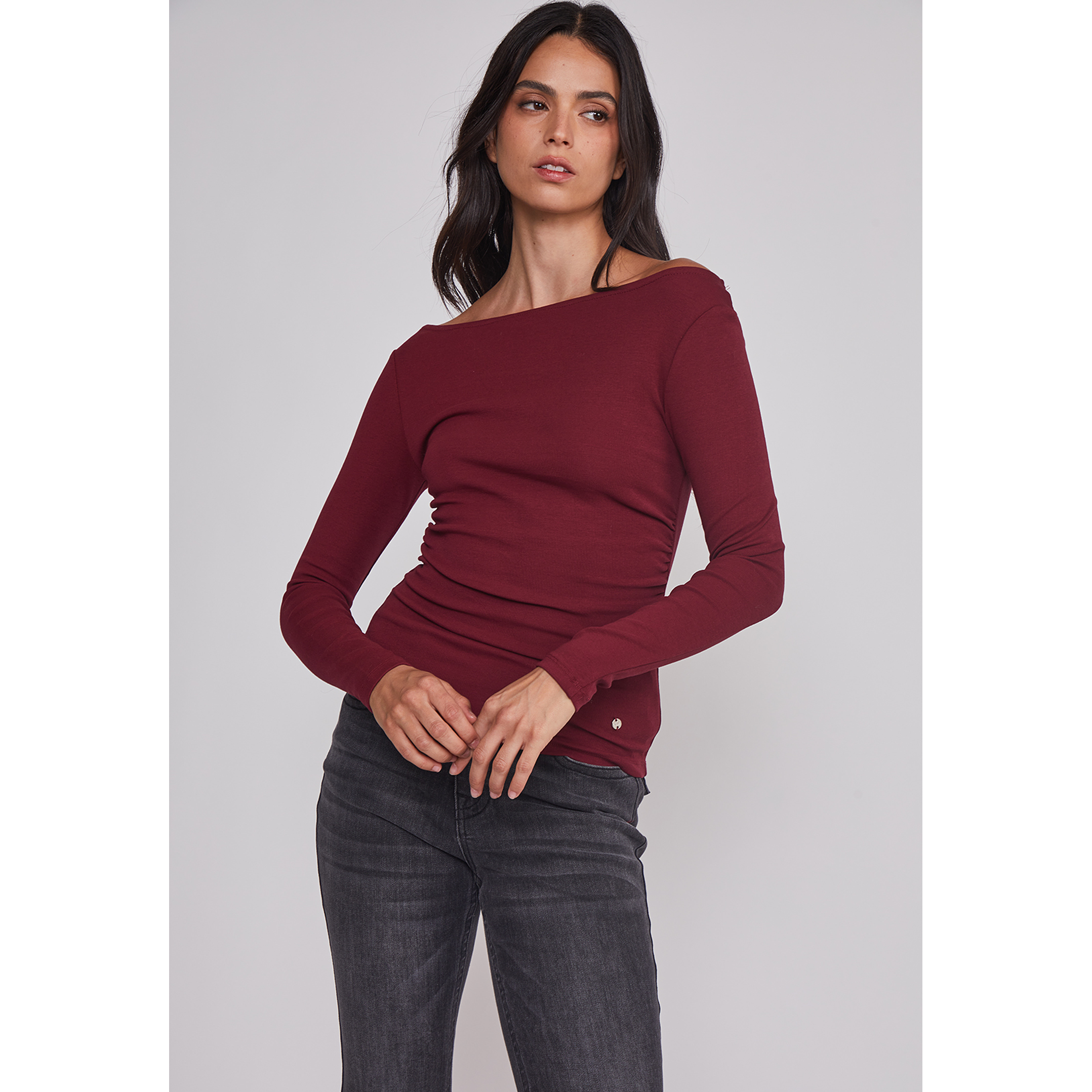 Polera Mujer Drapeada Color Burdeo Sioux 5